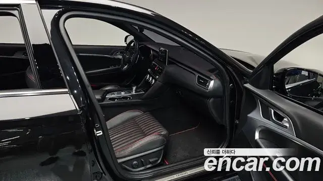 Genesis G70 2018 — Şəkil 22/34