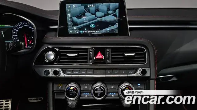 Genesis G70 2018 — Şəkil 13/34