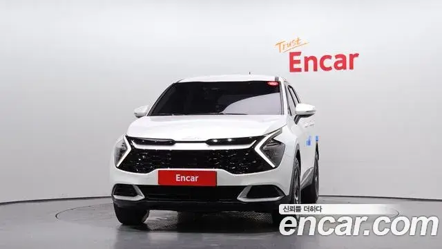 Kia Sportage 2022 — Фото 3/20