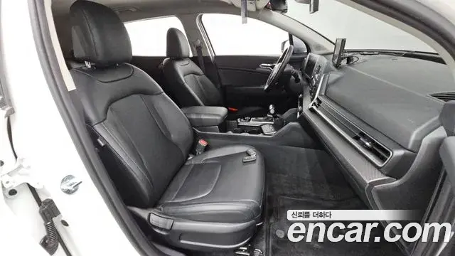 Kia Sportage 2022 — Фото 12/20