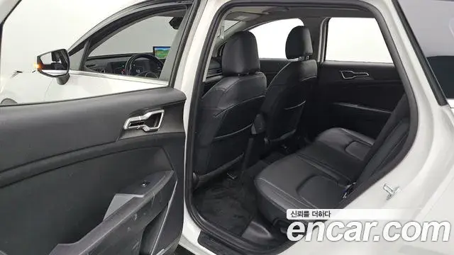 Kia Sportage 2022 — Photo 26/30