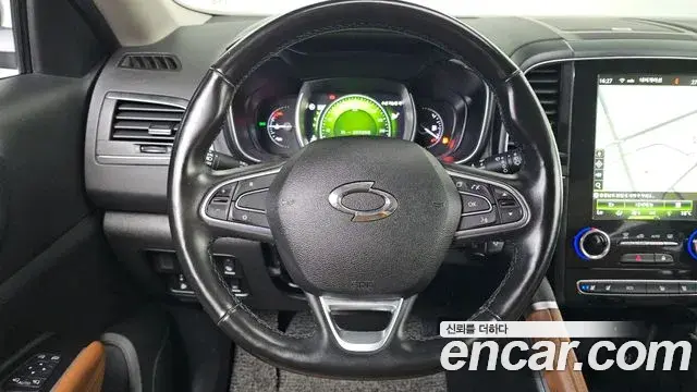 Renault Samsung QM6 2021 — ფოტო 14/34
