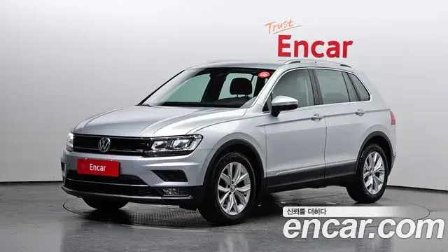 Volkswagen Tiguan 2018 — Photo 3/20