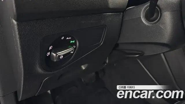 Volkswagen Tiguan 2018 — Photo 16/20
