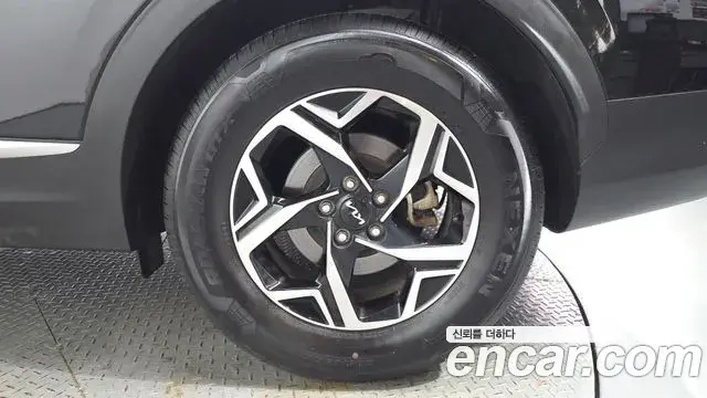 Kia Sportage 2021 — Photo 18/31