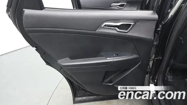 Kia Sportage 2021 — Photo 19/31