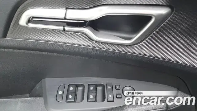Kia Sportage 2021 — Photo 1/31
