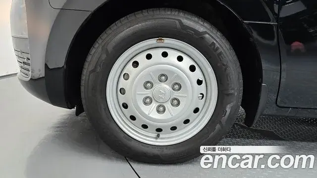 Hyundai Staria 2022 — Photo 9/31