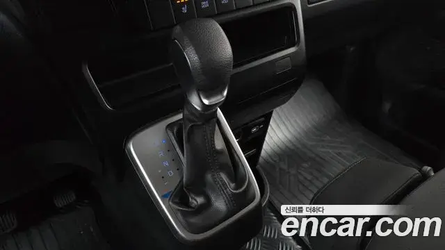 Hyundai Staria 2022 — Photo 11/31