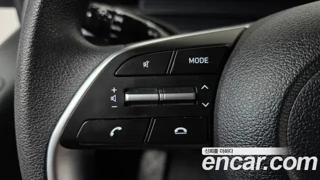 Hyundai Staria 2022 — Photo 23/31