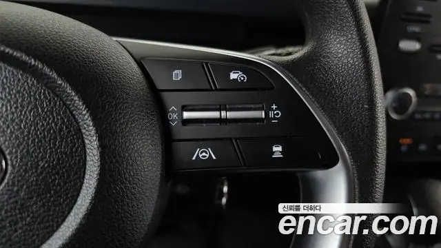 Hyundai Staria 2022 — Photo 7/31