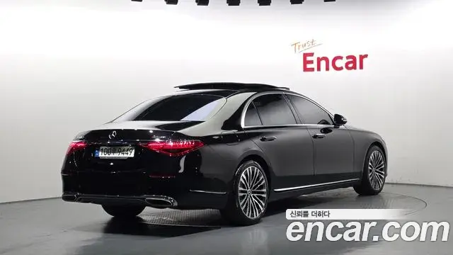 Mercedes-Benz S-Class 2021 — Photo 33/35