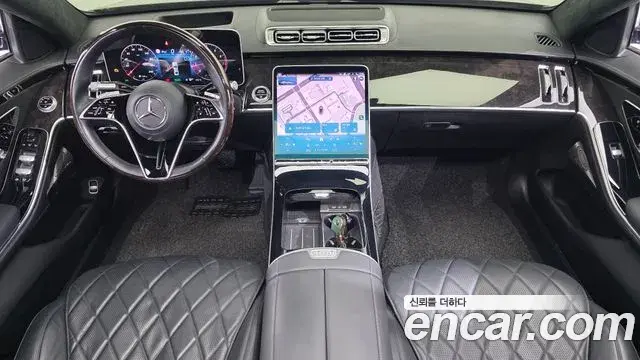 Mercedes-Benz S-Class 2021 — Photo 29/35