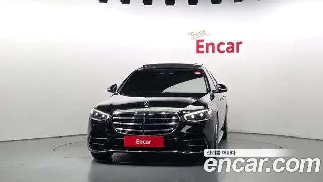 Mercedes-Benz S-Class 2021 — Photo 13/35