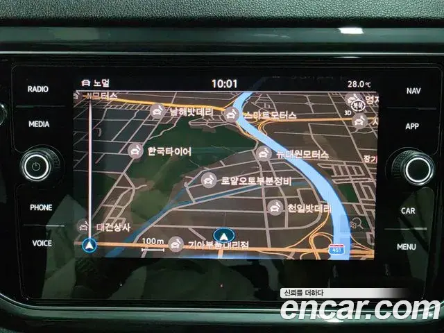 Volkswagen T-Roc 2021 — Photo 12/20