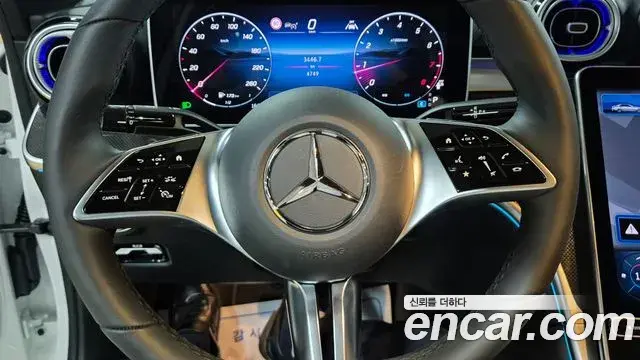 Mercedes-Benz C-Class 2026 — Фото 12/20
