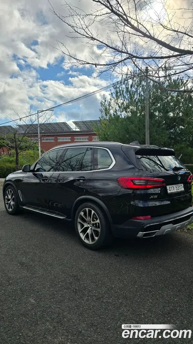 BMW X5 2019 — Фото 14/20