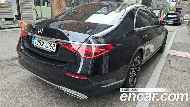 Mercedes-Benz S-Class 2021 — Фото 2/10