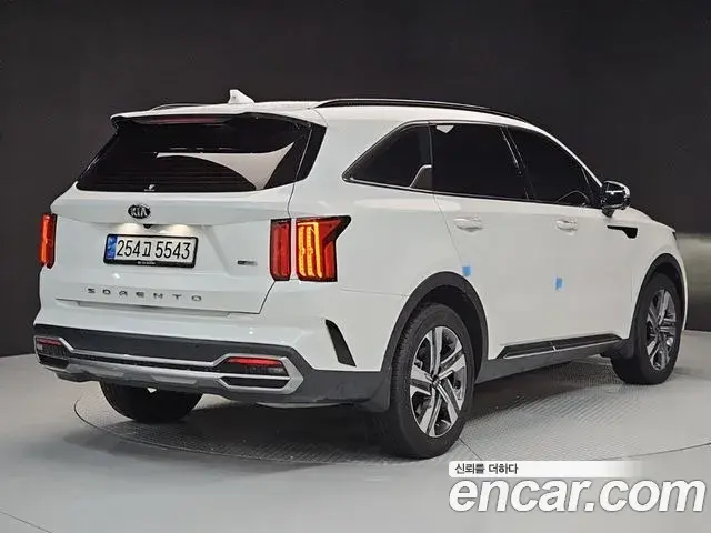 Kia Sorento 2020 — Фото 3/20