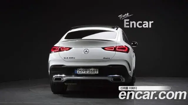 Mercedes-Benz GLE-Class 2023 — Фото 4/20