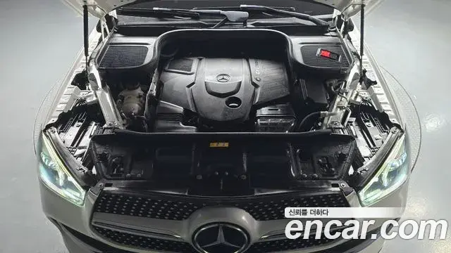 Mercedes-Benz GLE-Class 2023 — Фото 6/20