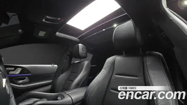 Mercedes-Benz GLE-Class 2023 — Фото 19/20
