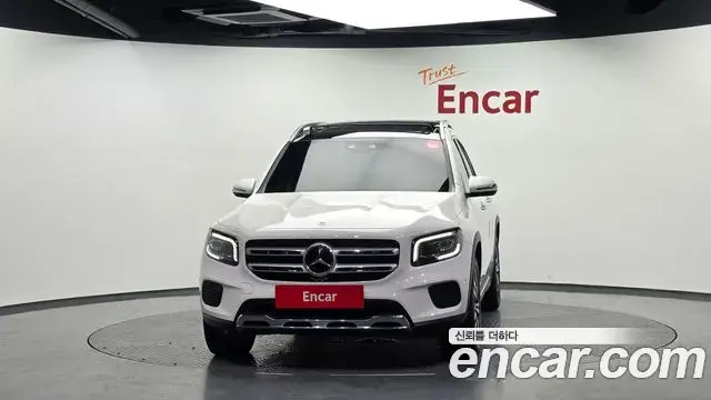 Mercedes-Benz GLB-Class 2022 — Фото 3/20