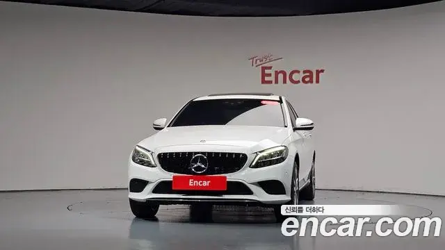 Mercedes-Benz C-Class 2020 — Фото 3/20