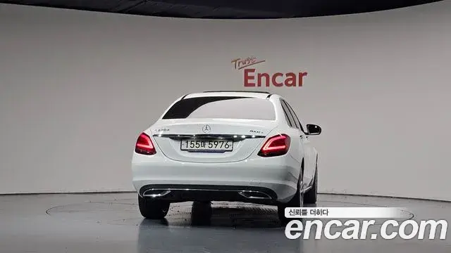 Mercedes-Benz C-Class 2020 — Фото 4/20