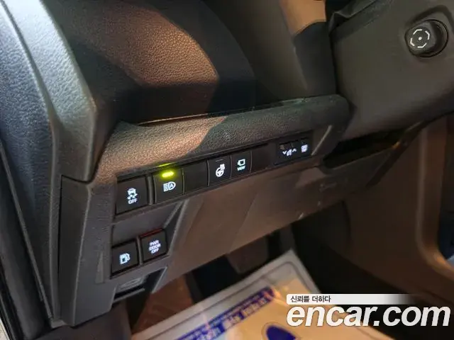 Toyota Sienna 2025 — ფოტო 20/20