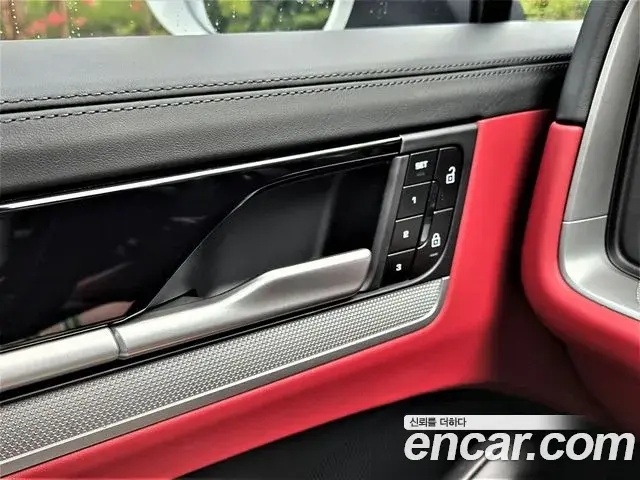 Porsche Cayenne 2024 — Фото 10/20