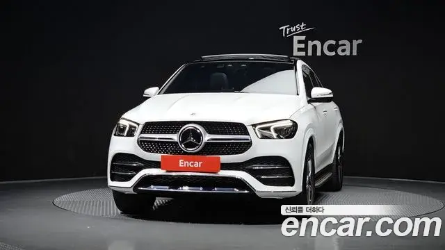 Mercedes-Benz GLE-Class 2022 — Фото 3/20
