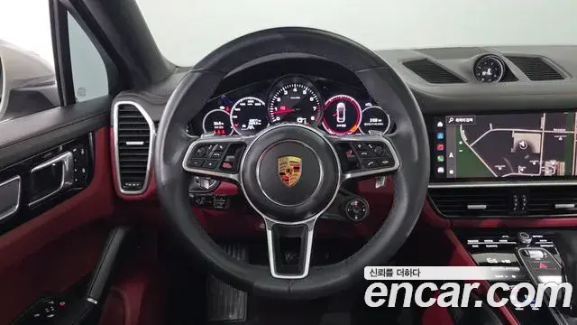 Porsche Cayenne 2023 — Фото 15/20