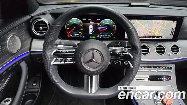 Mercedes-Benz E-Class 2021 — Фото 14/20
