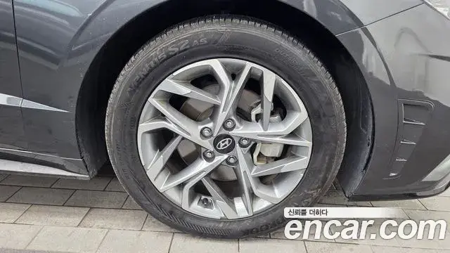 Hyundai Sonata 2019 — Фото 5/20