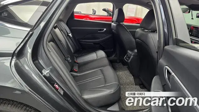 Hyundai Sonata 2019 — Фото 12/20