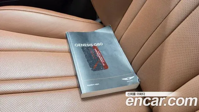 Genesis Electrified G80 2021 — Фото 15/20