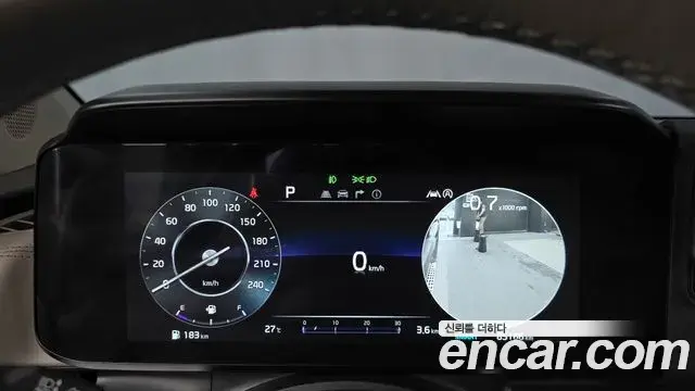 Kia Carnival 2023 — Фото 6/20