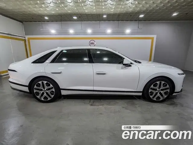 Hyundai Grandeur 2025 — Фото 5/20