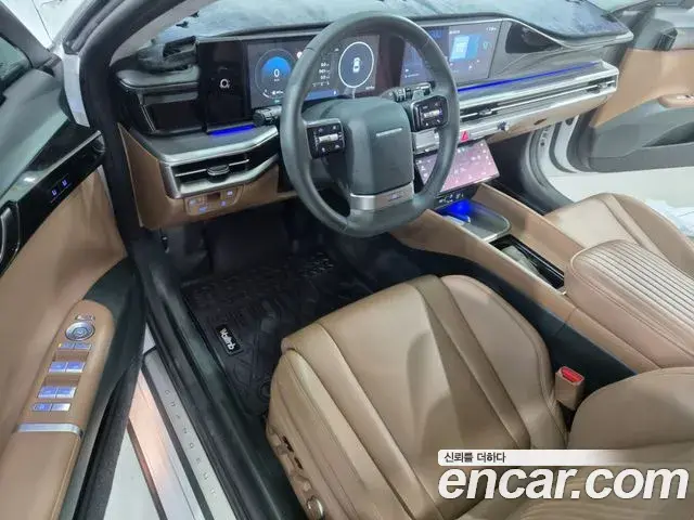 Hyundai Grandeur 2025 — Фото 6/20