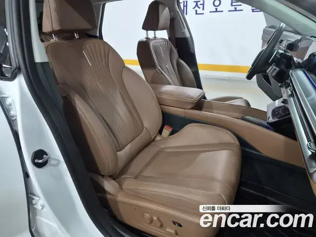 Hyundai Grandeur 2025 — Фото 7/20
