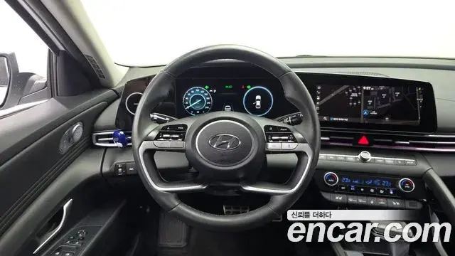 Hyundai Avante 2022 — Фото 13/20