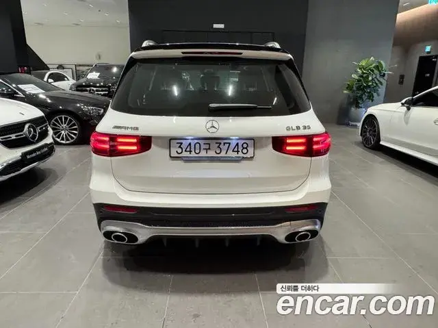 Mercedes-Benz GLB-Class 2025 — Фото 3/20