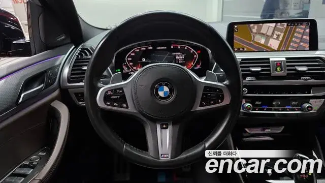 BMW X4 2020 — Фото 13/20