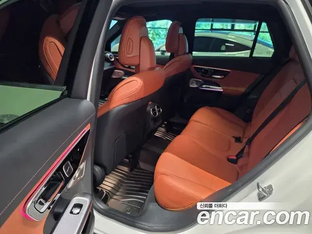 Mercedes-Benz GLC-Class 2026 — Фото 8/20