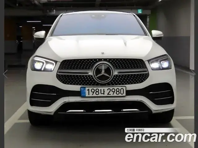 Mercedes-Benz GLE-Class 2023 — Фото 9/20