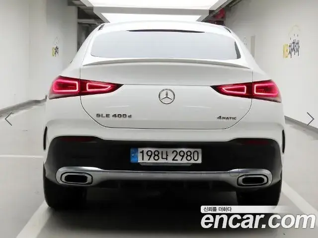 Mercedes-Benz GLE-Class 2023 — Фото 2/20