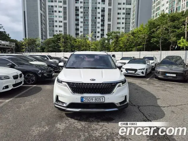 Kia Carnival 2021 — Фото 10/20