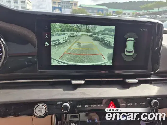 Kia Carnival 2021 — Фото 16/20