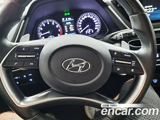 Hyundai Sonata 2021 — Фото 5/20